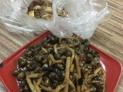-正宗南铁拉叔沙煲螺·烧烤·秘制靓粥(南铁总店)