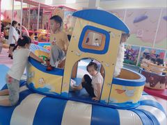 -蒙特利亲子乐园