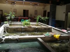-茅台镇网红溶洞餐厅·茅帮菜馆