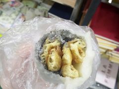 -上海虹口糕团(福州路店)