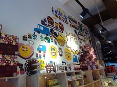 店内墙体装饰-THEDAY蛋糕(团结路店)