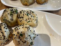 -小杨生煎(金山百联购物中心3楼店)