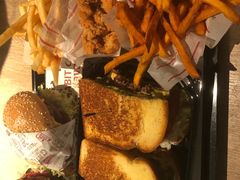 -The Habit Burger Grill 哈比特汉堡(复兴soho店)