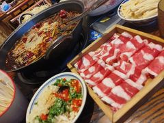 -袁山山重庆火锅(丈八北路店)