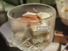 -穹六人间 people 6(岳阳路店)