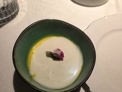 -LESCEDARS Brasserie Bistro香柏树