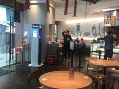 大堂-必胜客(大悦城店)