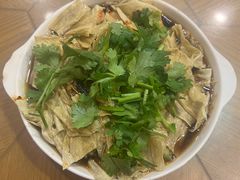 -三鞭一花·独一处·元英砂锅(海光寺店)