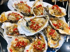 生蚝-百盛·牟平烧烤·养马岛海鲜(宁海大街店)