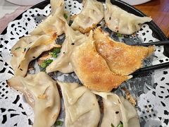 -乡土黄·鲜牛肉火锅·小龙虾(兴业街店)