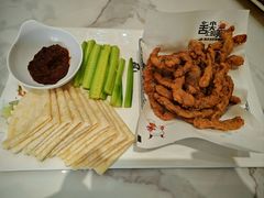 -郑庄脂渣海鲜楼(九水路店)