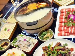 -星璨火吧KTV聚会餐厅(华清广场店)