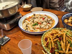 -土媳妇香锅坊(光谷店)