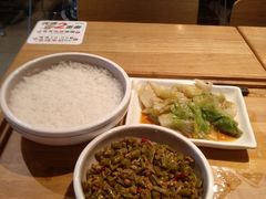 -72街红烧排骨饭(海珠丽影广场店)