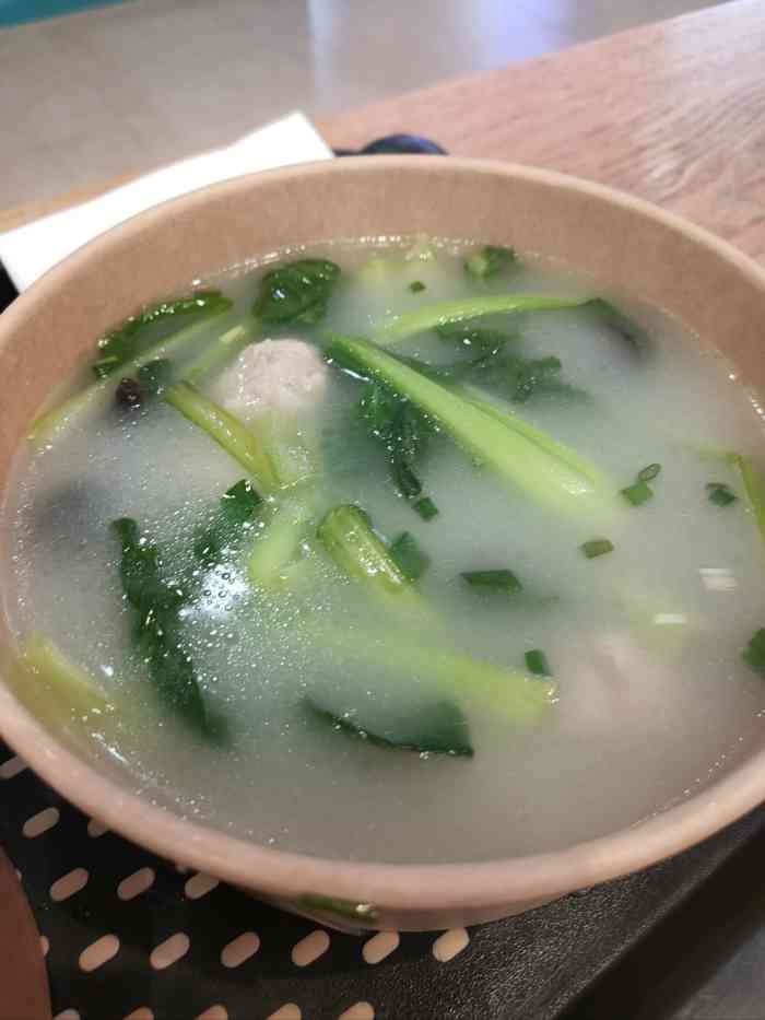 边边面很好吃肉丸汤很好吃臊子面很好吃