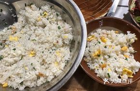 Grandma's Fried Rice with Eggs