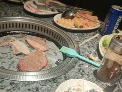 -阪尚皇·原切牛排·烤肉火锅自助(北京路店)