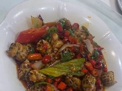 -四川小胡子海鲜(丁村万人海鲜广场店)