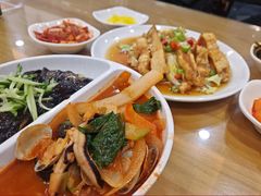 炸酱面海鲜面-祥和居韩国炸酱面·20年夫妻店(皇冠店)