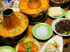 -雀舞云南菜(天津天河城购物中心店)