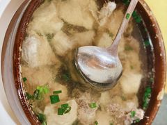 猪肉汤-鲤鱼塘农家山庄