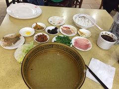 -桥香园云南过桥米线(金马碧鸡店)