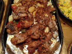 -老东镇啤酒屋海鲜加工·蒸汽海鲜·海鲜烧烤(台东店)