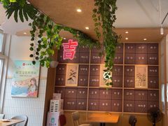 -必胜客(WOW昙华林店)