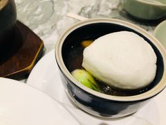 清汤鸡孚炖辽参-萬國春·中菜馆(颐和公馆店)