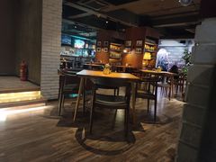 -JINNS锦时 steak&pizza(浸信会礼拜堂旧址店)