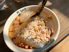 -肖四女乐山跷脚牛肉(南汇大学城生活广场店)