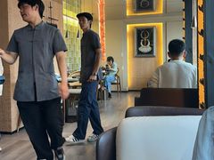-桥边小楼·手工云南菜·古城观景小楼