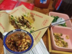 -怪噜范·老贵阳街头名小吃(鸿通城店)