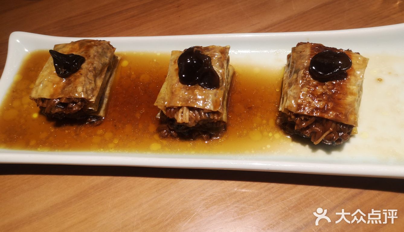 杭帮菜，我的爱。脆皮大肠，来来来