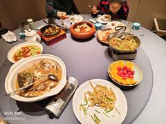 -双湖园·地标武汉菜(黄鹤楼解放路店)