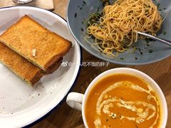 -HELLO 27 意面·沙拉·帕尼尼