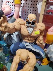 -16TOYS中古玩具铺(崇文门店)