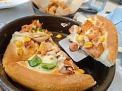 -必胜客(康华路店)