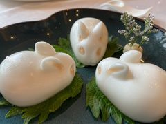 -景月阁空中食府(希尔顿酒店)
