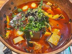 -成都你六姐·牛肉冒菜·麻辣香锅(长泰广场店)