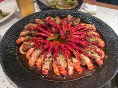 -沪小胖·小龙虾·蓝龙王(八佰伴店)
