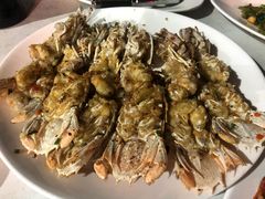 -量贩海鲜餐厅