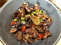 爽口木耳-金牌外婆家(苏州中心店)