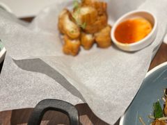 -港丽餐厅(正大店)