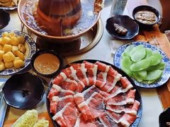 手切苏尼特羊后腿肉-宣武小院涮肉(前门店)