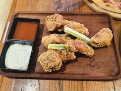 -Luga's 西餐酒吧·bistro(百家湖1912店)