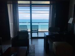 -三亚湾海居铂尔曼度假酒店