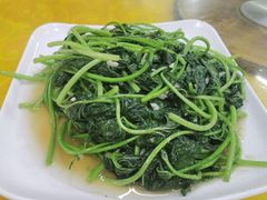 蒜蓉辣椒叶-新悦餐厅(建设街店)