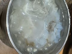 -成都你六姐·牛肉冒菜(信泰中心商场店)