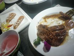 黑椒菲力牛排-忘忧草融合私房菜(红鼎国际店)
